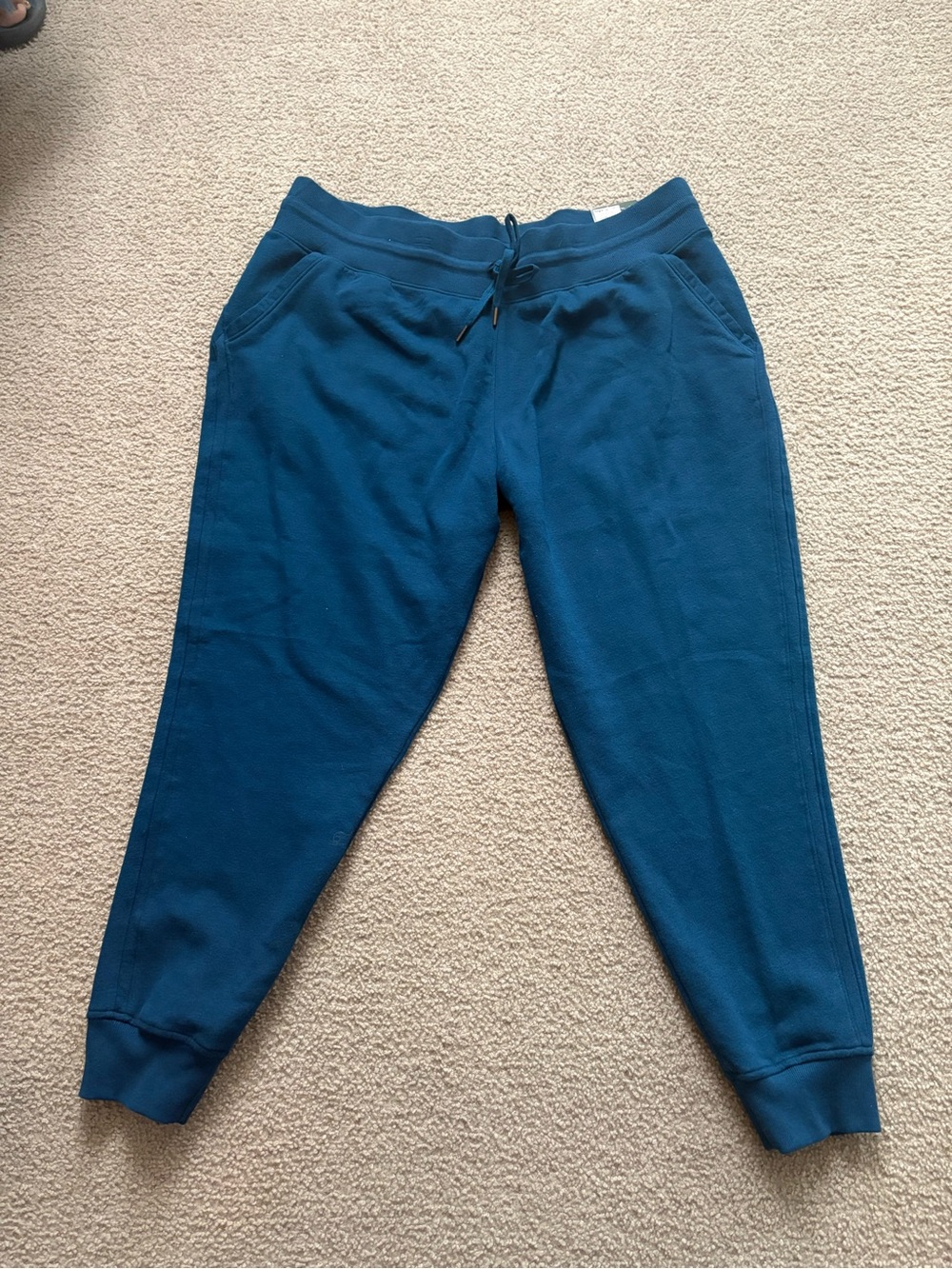 tek gear navy jogger pants with yellow label